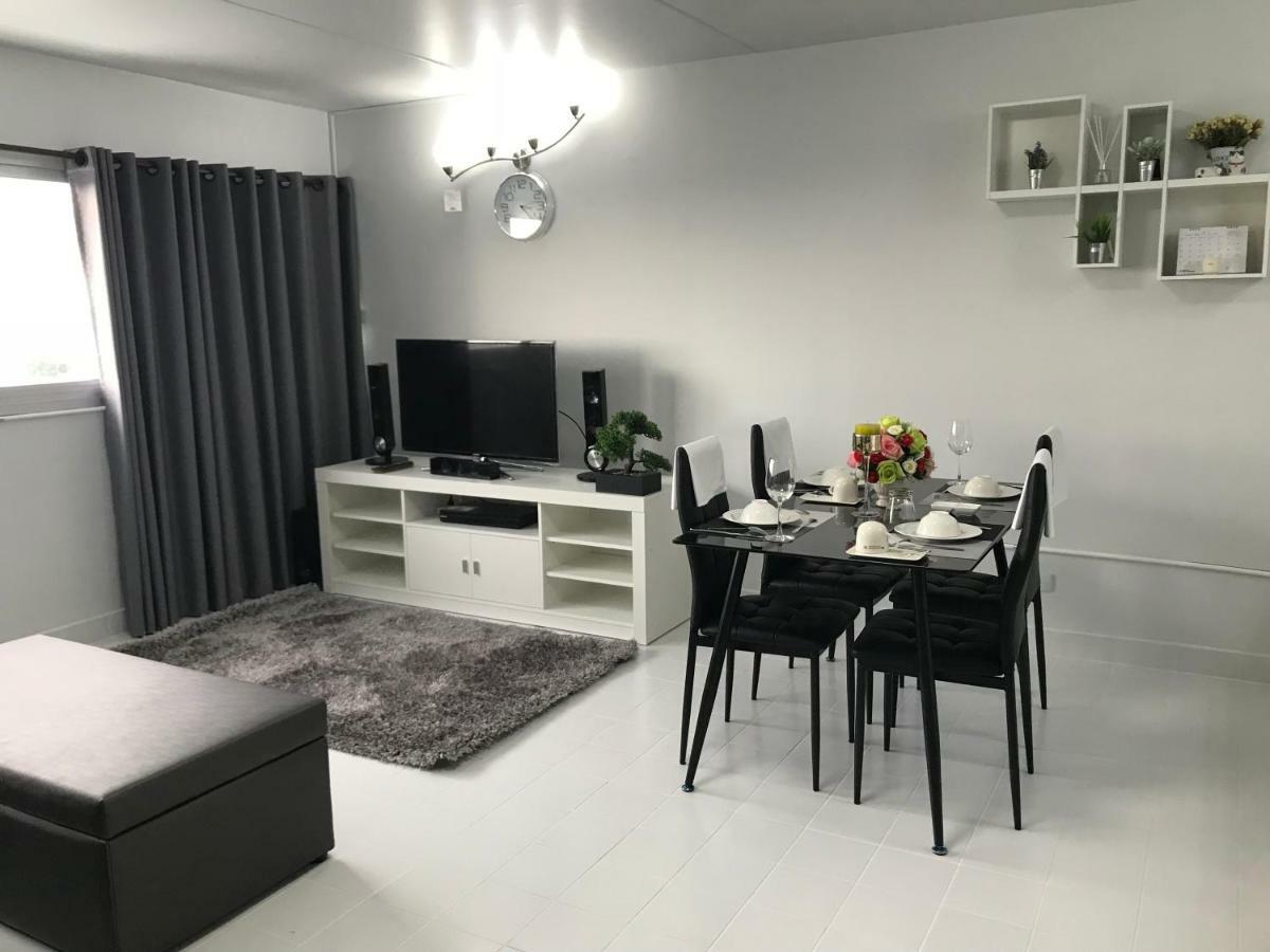 T11 Popula Condo By Prathomlerk Pak Kret Exteriér fotografie